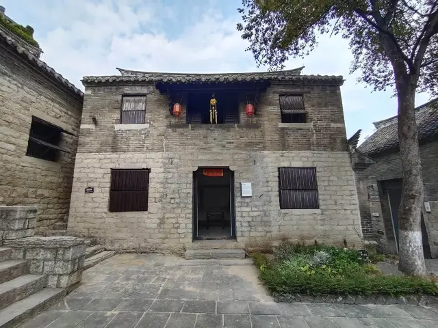 Zhai Family Courtyard in Hubu Mountain