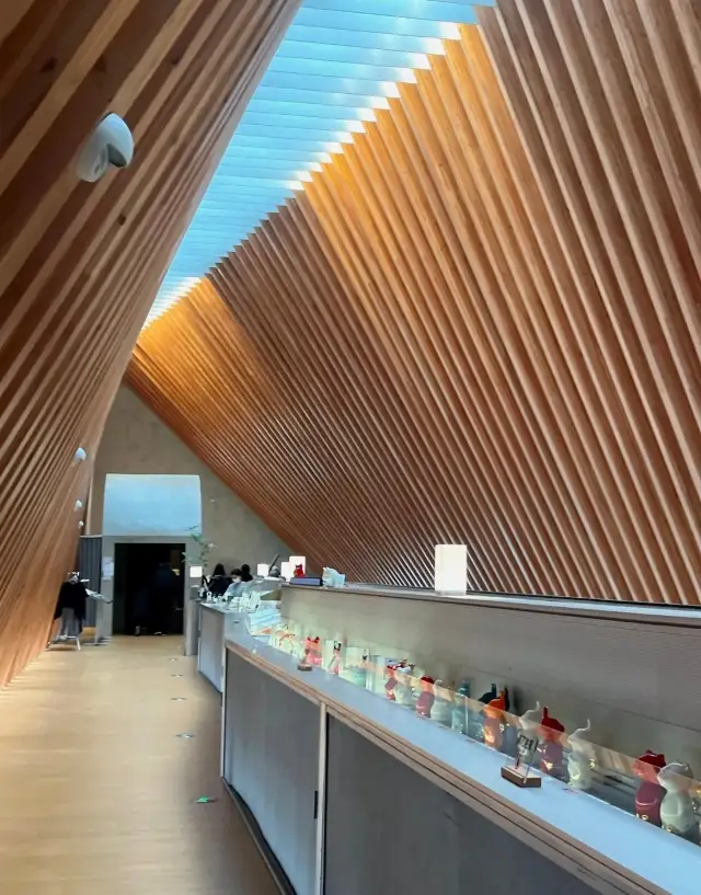 非常適合遛娃，非常適合消磨時間