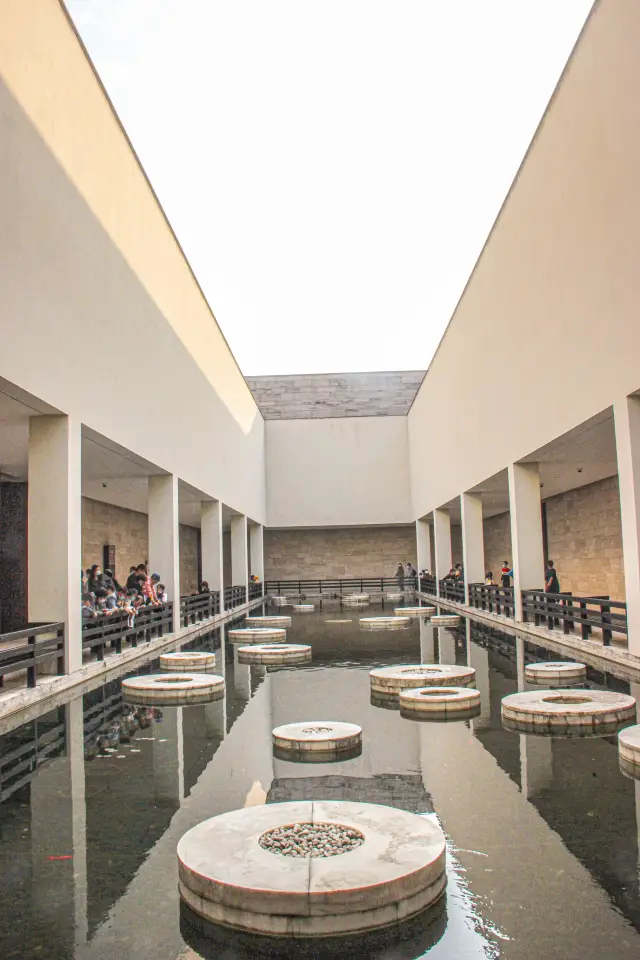 No need to squeeze through crowds, Hangzhou has great weekend destinations