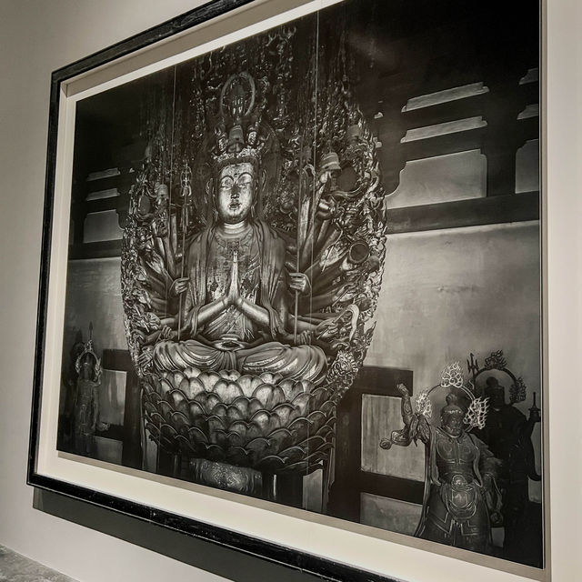 A Stunning Exhibition by Hiroshi Sugimoto