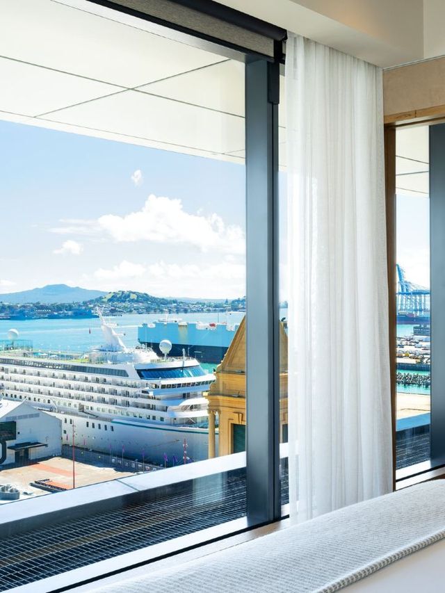 🌟 Auckland's Chic Sleepover: InterContinental Unveiled 🏨✨