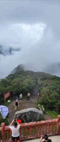 聖堂山