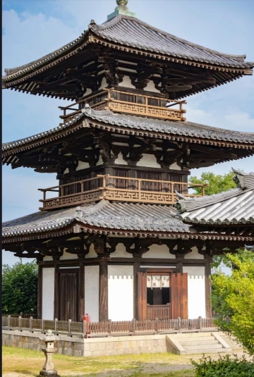 百万塔 木製三重小塔 四天王寺 百萬塔 四天王寺攻略：交通、門票、緣日市集與五重塔開放時間、御守御朱印介紹