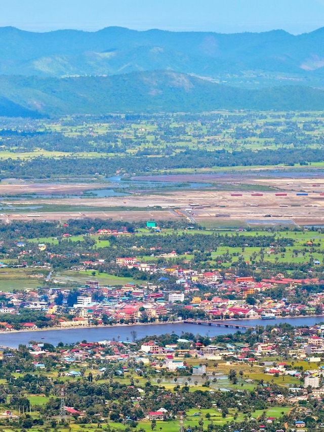 🌟 Kampot's Hidden Gem: Le Bokor Palace 🏰✨