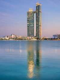 🌟 Abu Dhabi's Luxe Oasis: St. Regis Charms 🌟