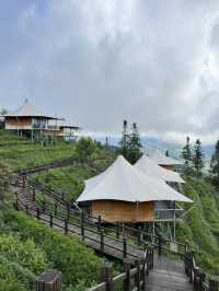 在普洱倚象山營地暨半山酒店,享受與自然相擁的美好時光。