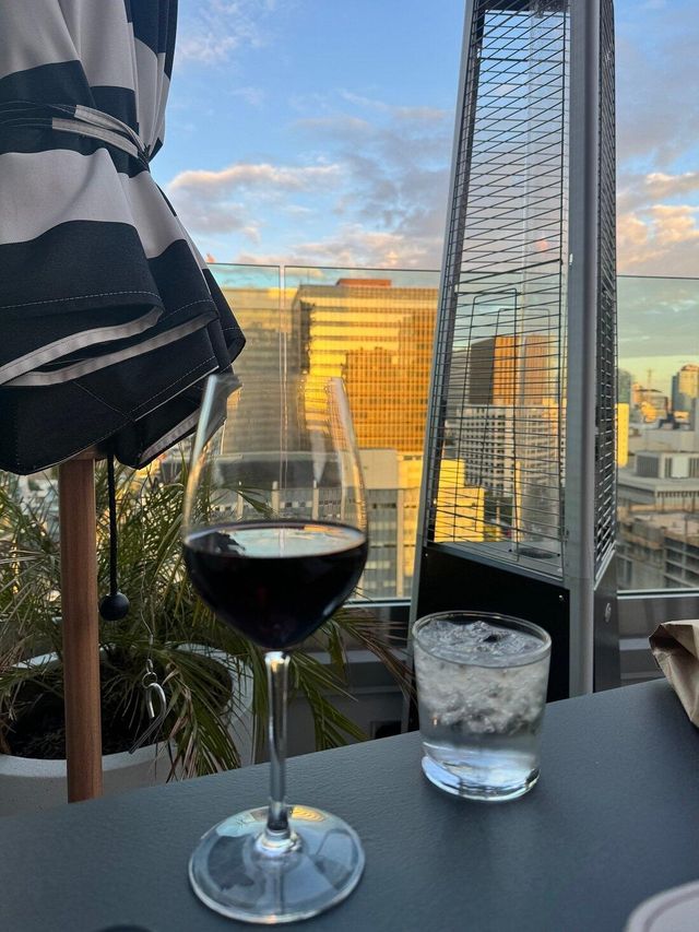 卡特酒店。