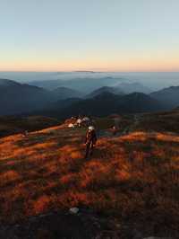 江西贛州齊雲山，雲海日出！星空銀河！。