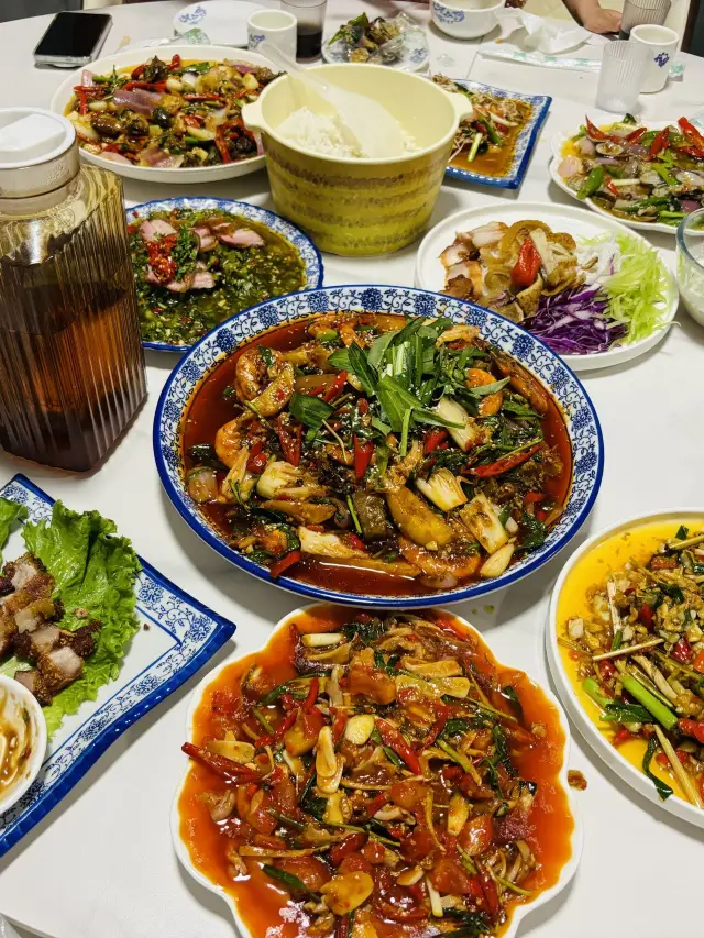 덕홍-바오산｜완벽한 온천 가이드 서둘러 저장하세요