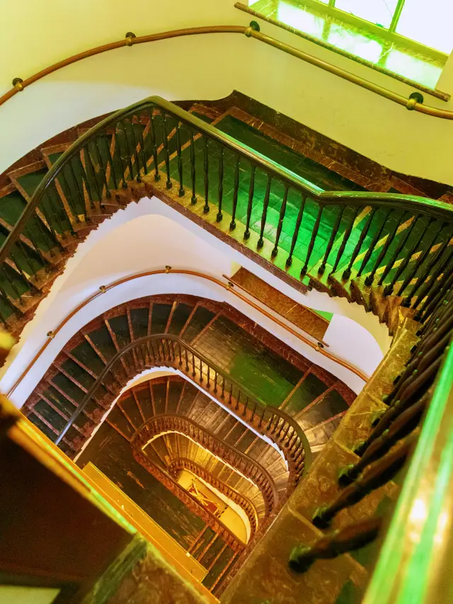 멋진 나선형 계단