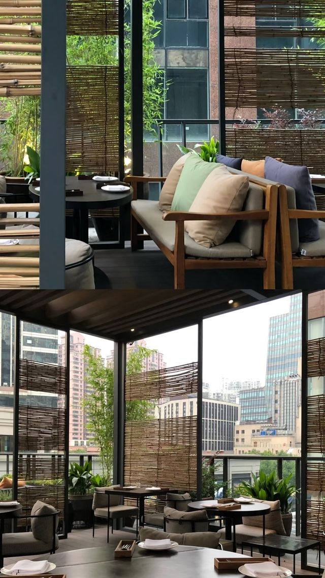 上海镛舍．The middle house