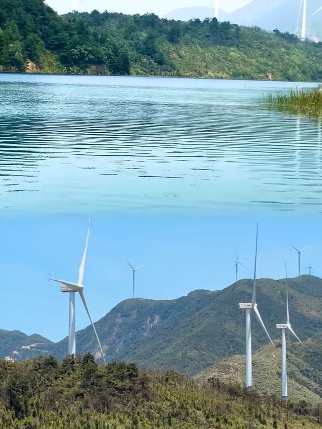 這真不是外國！！是廣西的可達藍湖