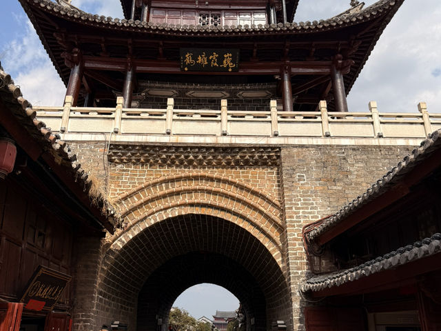 大理1h直達！這座冷門古鎮我願稱為雲南天花板🌿人少景美還免費