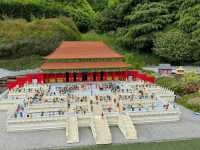 Exploring Windsor and Legoland on a Bank Holiday