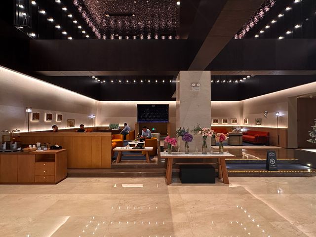 打卡深圳福田口岸希爾頓酒店