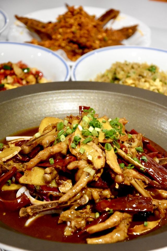 邊個還未嚟江蘇盱眙食過小龍蝦四大天王拼盤