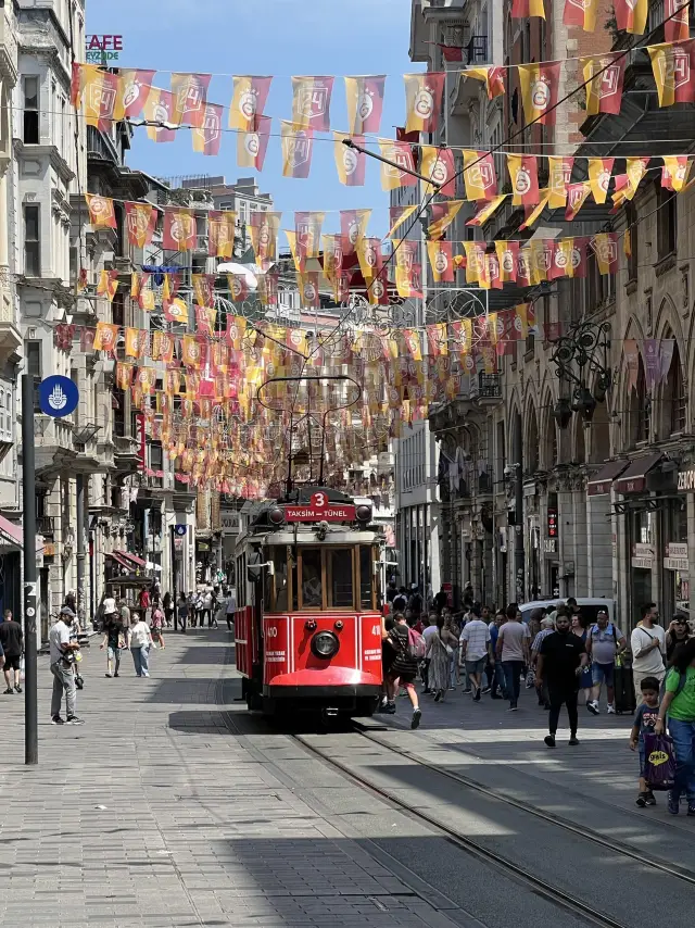 Where East Meets West: A Weekend in Istanbul 🇹🇷 🕌 