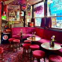Central London’s Most Warm and Welcoming Pub Experience: The Ship! 🍻  