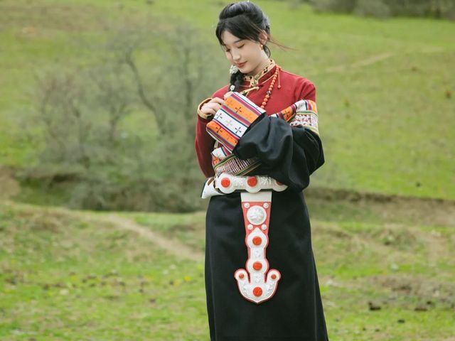 🌲 Must-Visit This Summer! Ultimate Guide to Shooting Tibetan-style Masterpieces 