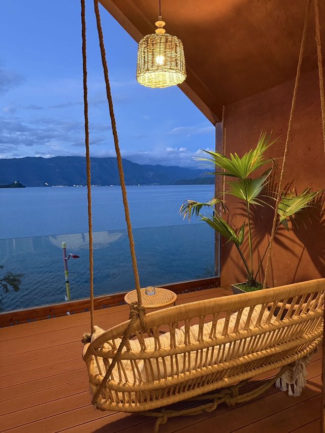 在滬沽湖 住上了人生酒店！！