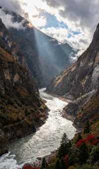 11月怒江封神!這個邊境秘境野到骨子裡,比大理麗江清靜10倍