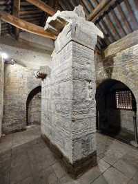 河南.登封市.太室闕