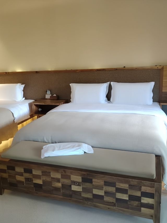 騰衝銀杏季躺平指南！三宅一界頂奢度假