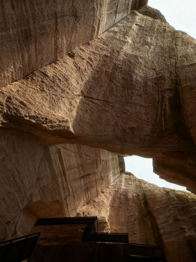 廢棄採石場變「光之書房」！仙都這處改造太絕了