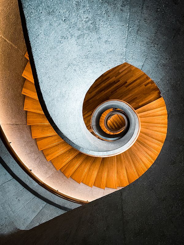 香港9大本地人才知道的影相打卡潮聖地📸|彩虹屋邨、怪獸大廈、海邊木橋,本地人私藏的小眾秘境一次收藏📷✨ 香港9大本地人才知道的影相打卡潮聖地📸|彩虹屋邨、怪獸大廈、海邊木橋,本地人私藏的小眾秘境一次收藏📷✨