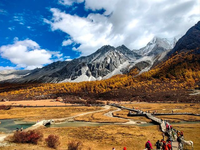 朝聖亞丁神山絕美路線