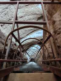 張掖+嘉峪關+敦煌8日遊：丹霞地貌的奇觀，敦煌文化的精髓