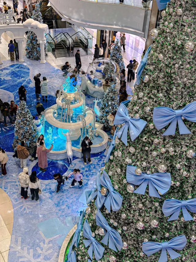 太原北美！！超夢幻冰雪球已就位。。。。。