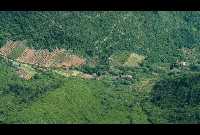 這不是登山,是向李白、杜甫的雲端詩意朝聖 這不是登山,是向李白、杜甫的雲端詩意朝聖