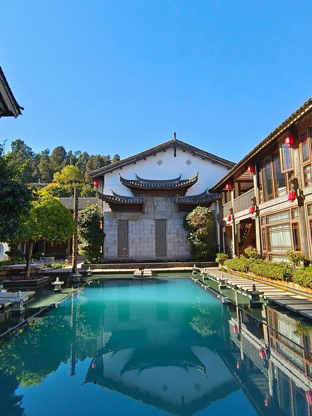 泊心雲舍 · 麗江古城花夢慢旅指南 住進花神的庭院推開泊心 泊心雲舍 · 麗江古城花夢慢旅指南 住進花神的庭院推開泊心