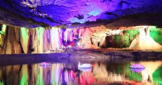 Водопадная пещера Цзянси