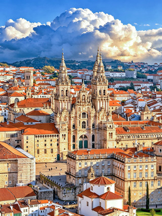 To be honest, this off-the-beaten-path Spanish city is absolutely stunning!