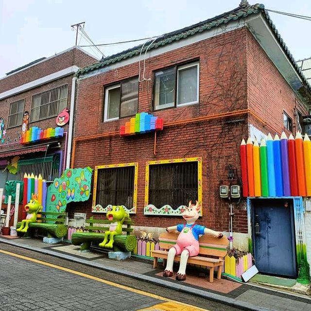 Songwol-dong fairy tale village หมู่บ้านสีรุ้ง