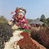 สวนร้อยใจรักษ์