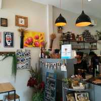 Oasis Handmade Cafe' คาเฟ่สุดน่ารักกลางเมืองพังงา