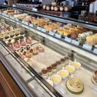 【台中】おしゃれ可愛いケーキとパンが楽しめるCAFFAINA COFFEE GALLERY