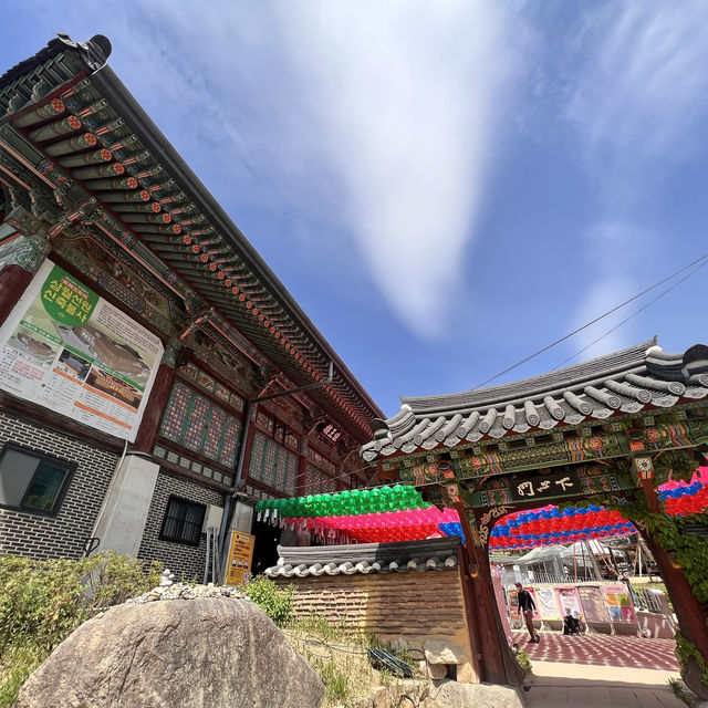 Place to visit in Korea (Bongeunsa Temple)