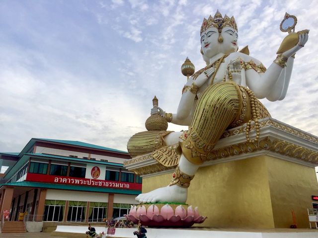 วัดสมานรัตนาราม #วัดดัง  #วัดฉะเชิงเทรา 