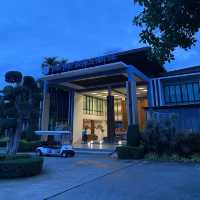 เดอะภูบีชโฮเทล โรงแรมสระสวยราคาสุดคุ้มที่อ่าวนาง