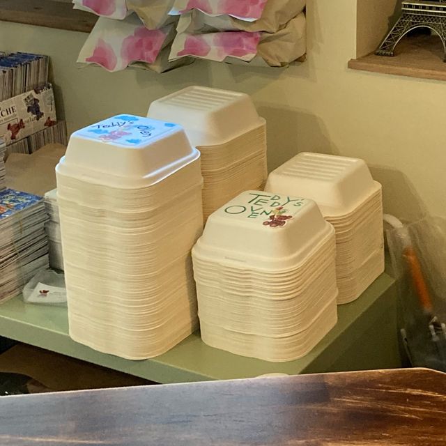 서울에서 만나는 곰돌이 디저트 성수 테디스오븐