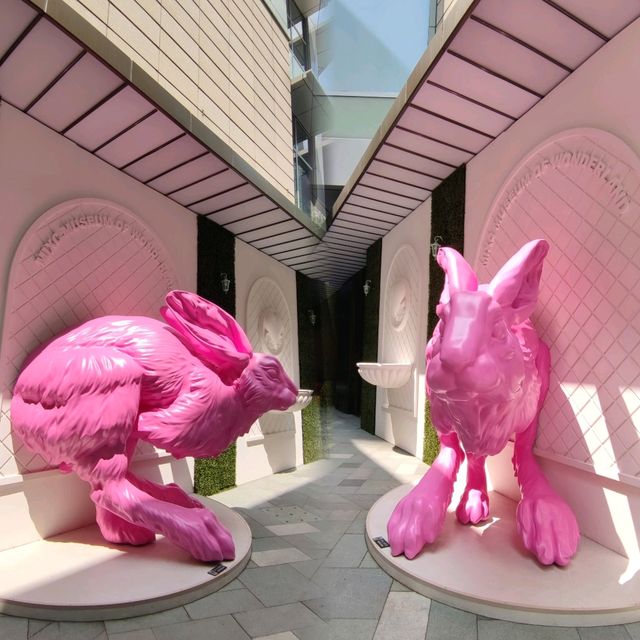 ✨深圳羅湖萬象城多巴胺色彩奇妙動物館✨