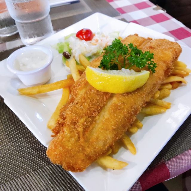Hidden Gem Neighbourhood Restaurant 
