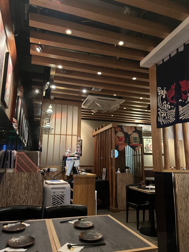 逸之燒：餐廳特色菜品多樣，口感豐富
