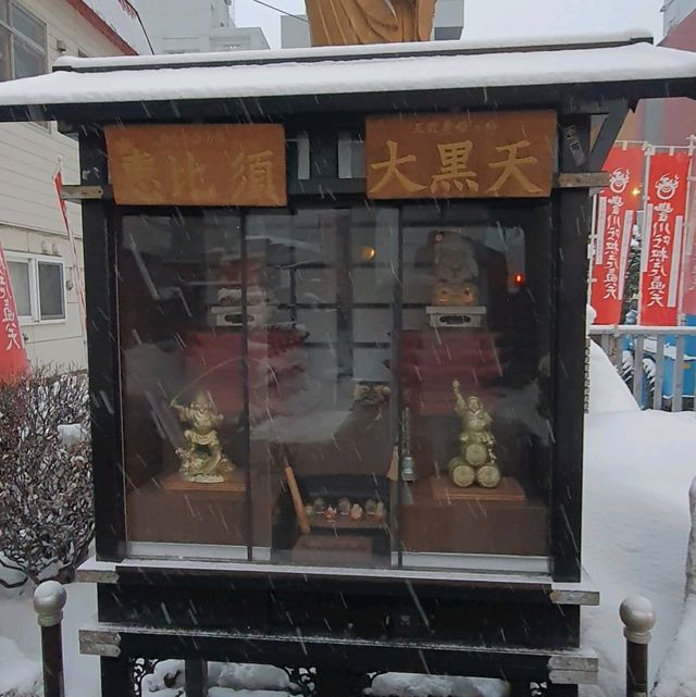 札幌薄野商業繁盛的守護神社