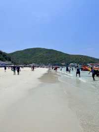 หาดตาแหวน หาดสวย น้ำใส แลนด์มาร์ค แห่งเกาะล้าน