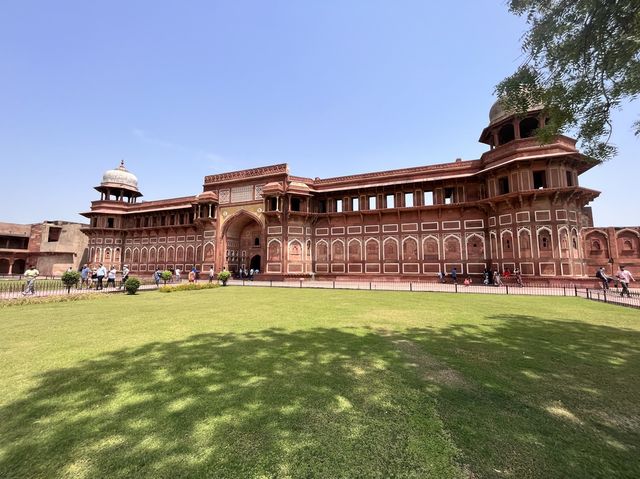 Discovering the Timeless Beauty of Agra